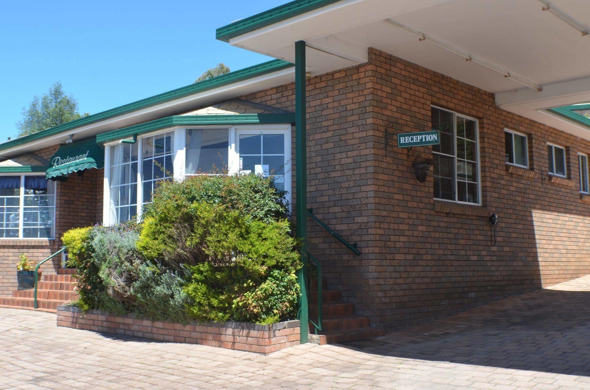 Deer Park Motor Inn Armidale Exterior foto